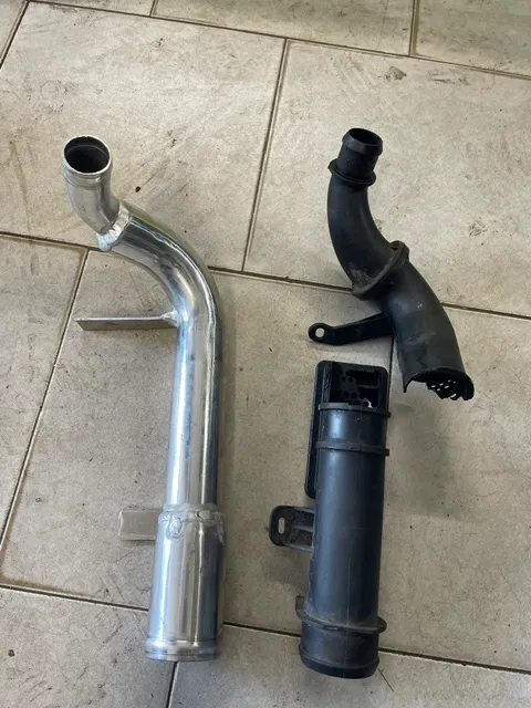 Durite & flexible — réalisation de l'atelier Triouiller n°1